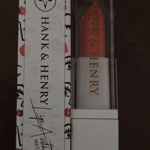 Hank & Henry Metallic Lipstick In Etheral